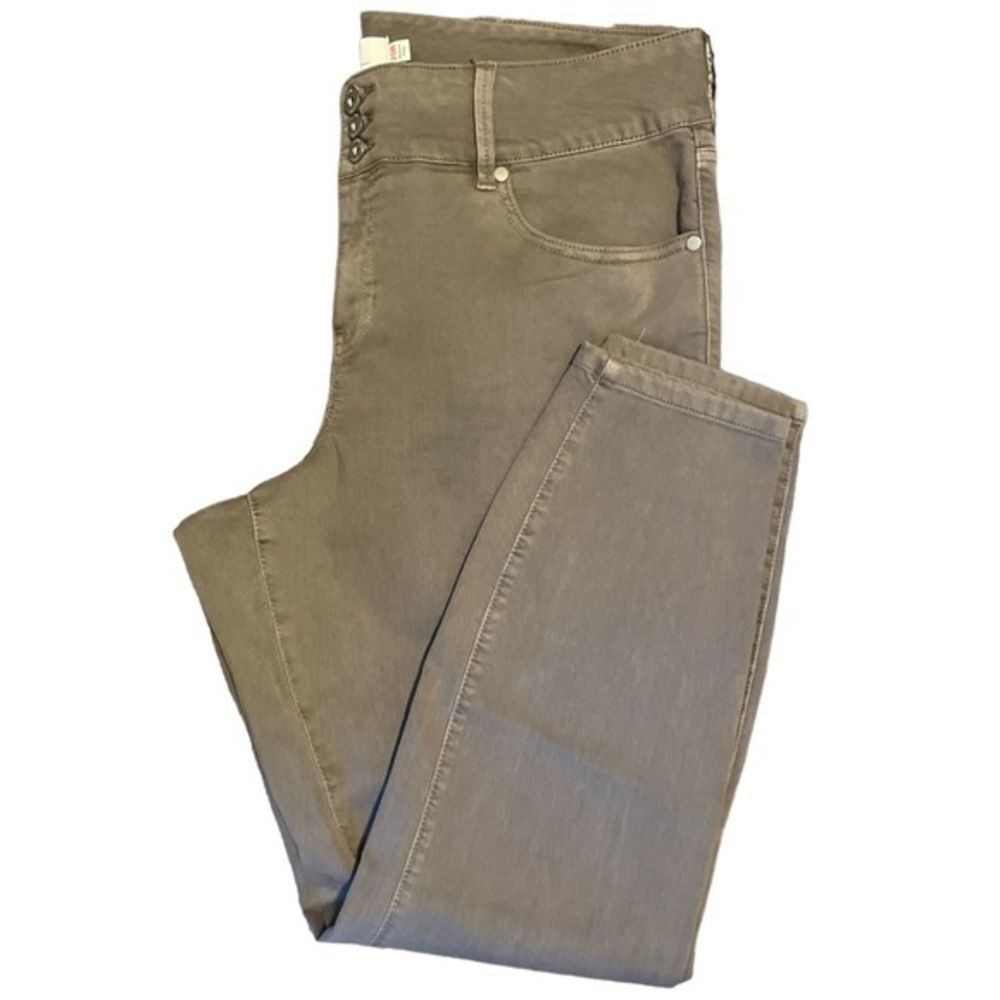 Torrid Tan Jeggings - Size‎ 20R